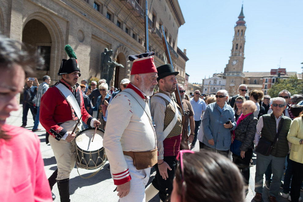 La plaza del Pilar vuelve a ser el epicentro de las Fiestas Goyescas de Zaragoza.