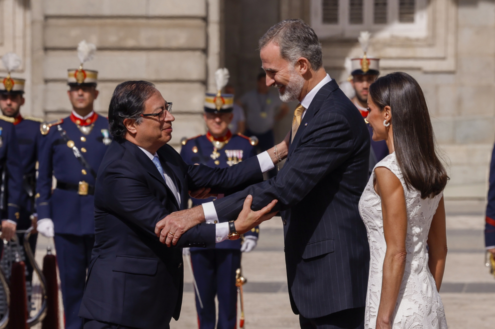 Los reyes de España reciben al presidente de Colombia