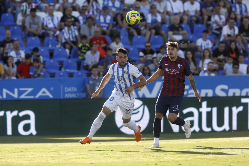 La SD Huesca suma 48 puntos y busca en Leganés una victoria que certifique la permanencia.