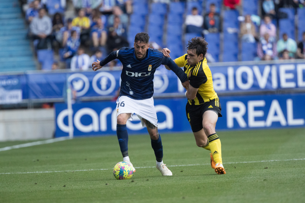 El Real Zaragoza ha visitado este domingo el estadio Carlos Tartiere del Real Oviedo con el objetivo de aumentar su racha sin perder que asciende a diez encuentros.