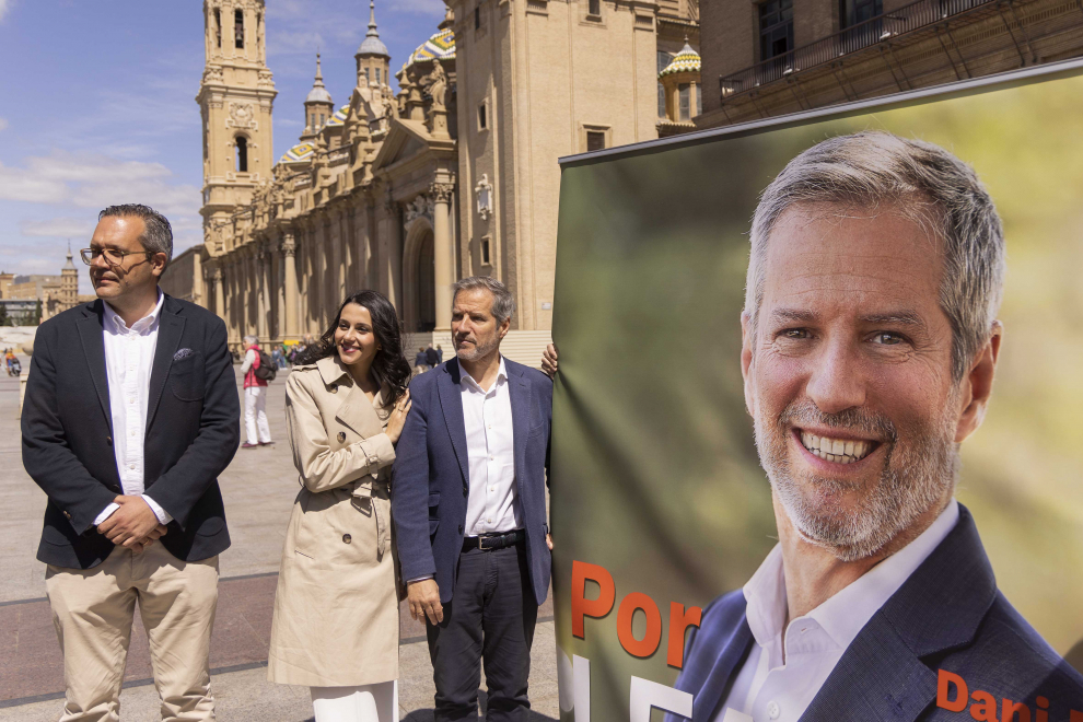 Arrimadas junto a Pérez Calvo, este miércoles en Zaragoza.