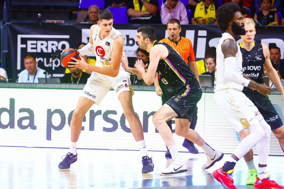 Foto del partido Lenovo Tenerife-Casademont Zaragoza, de la Liga Endesa de baloncesto