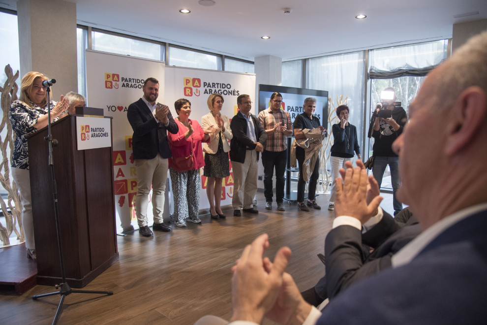 Mitin central de campaña del PAR en Huesca, en el Hotel Pedro I de Aragón.