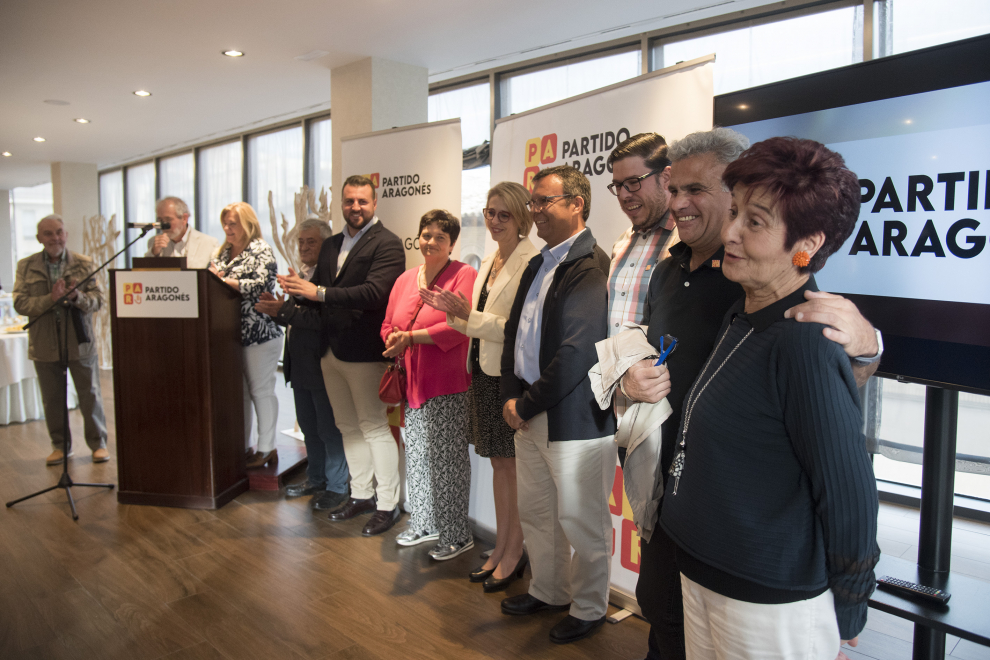 Mitin central de campaña del PAR en Huesca, en el Hotel Pedro I de Aragón.