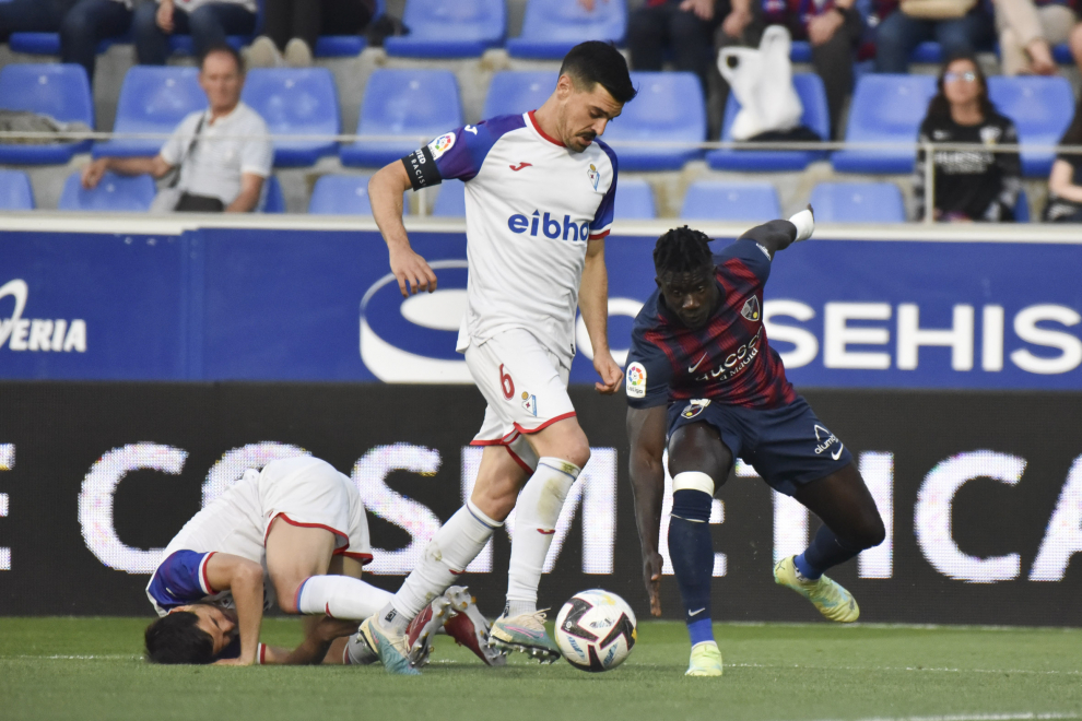 Partido entre SD Huesca y Eibar