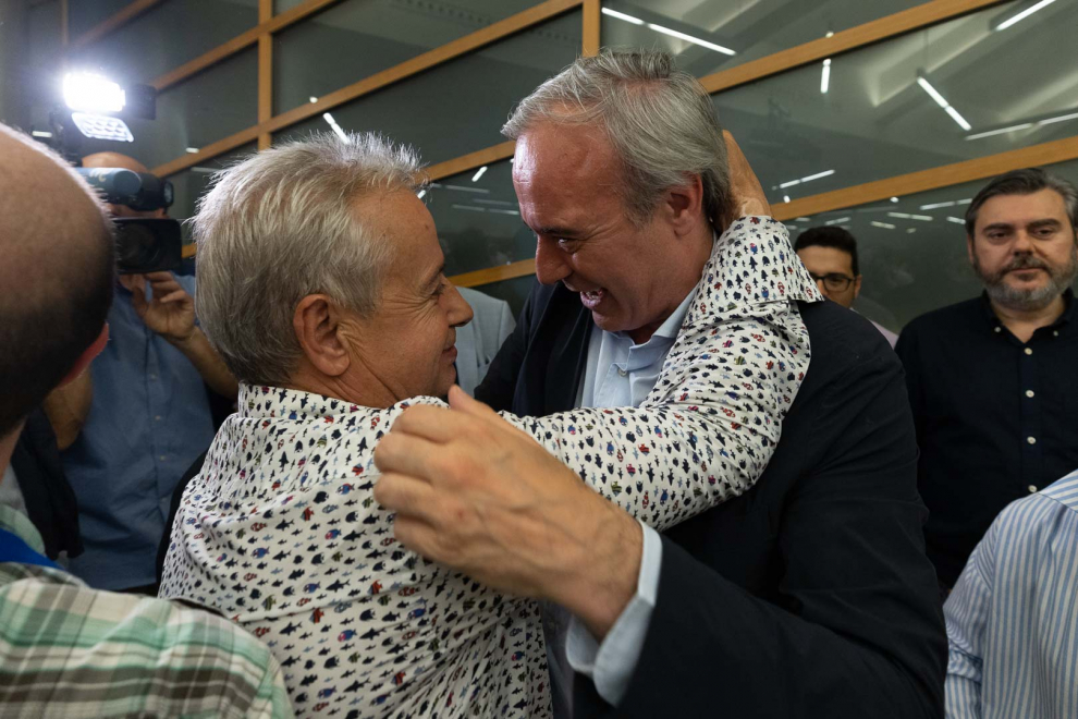 Conforme se fueron conociendo los resultados, la sede del PP para la noche electoral se fue convirtiendo en una auténtica celebración.