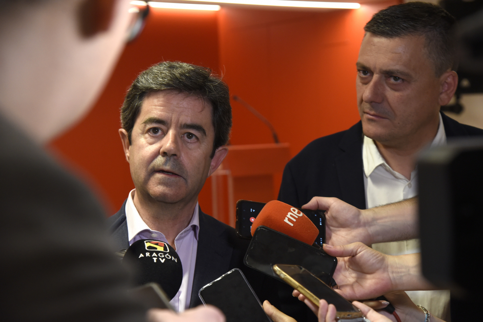 Luis Felipe reconoce la derrota del PSOE en las elecciones municipales en Huesca