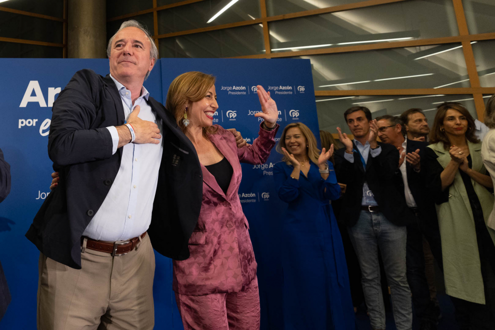 Conforme se fueron conociendo los resultados, la sede del PP para la noche electoral se fue convirtiendo en una auténtica celebración.