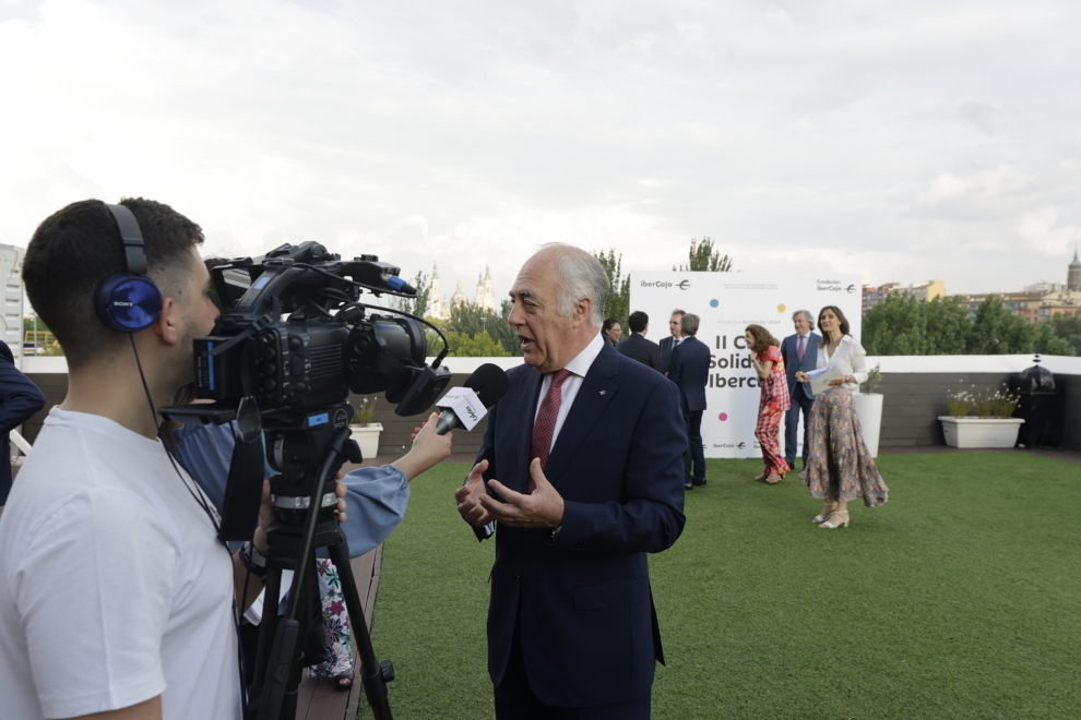 Foto de la II Cena Solidaria de Ibercaja en el restaurante Aura de Zaragoza