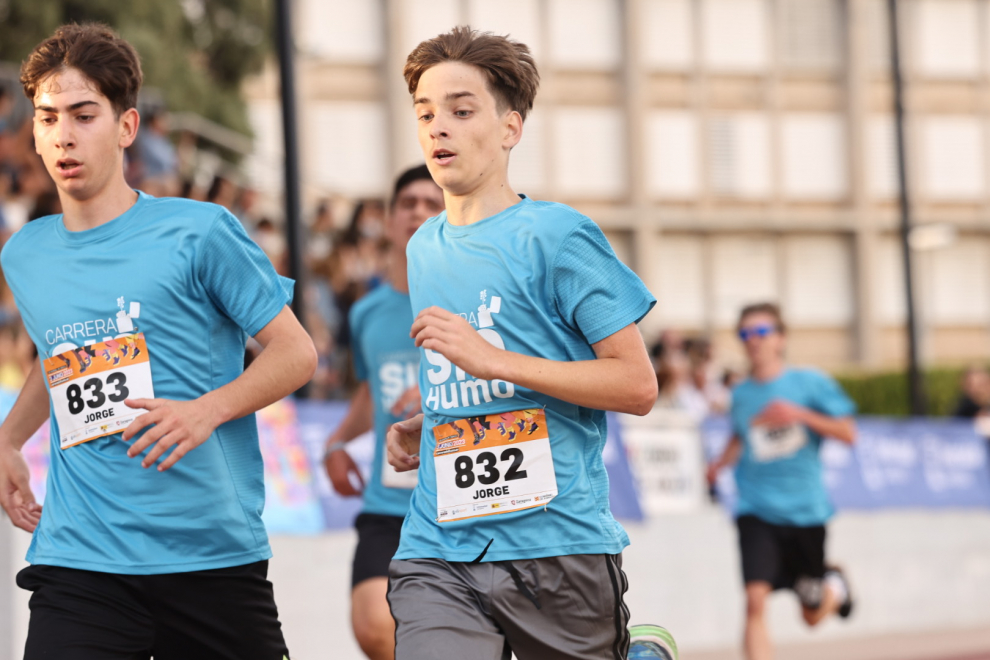 Foto de la Carrera sin Humo 2023 en el estadio del Campus San Francisco de Zaragoza