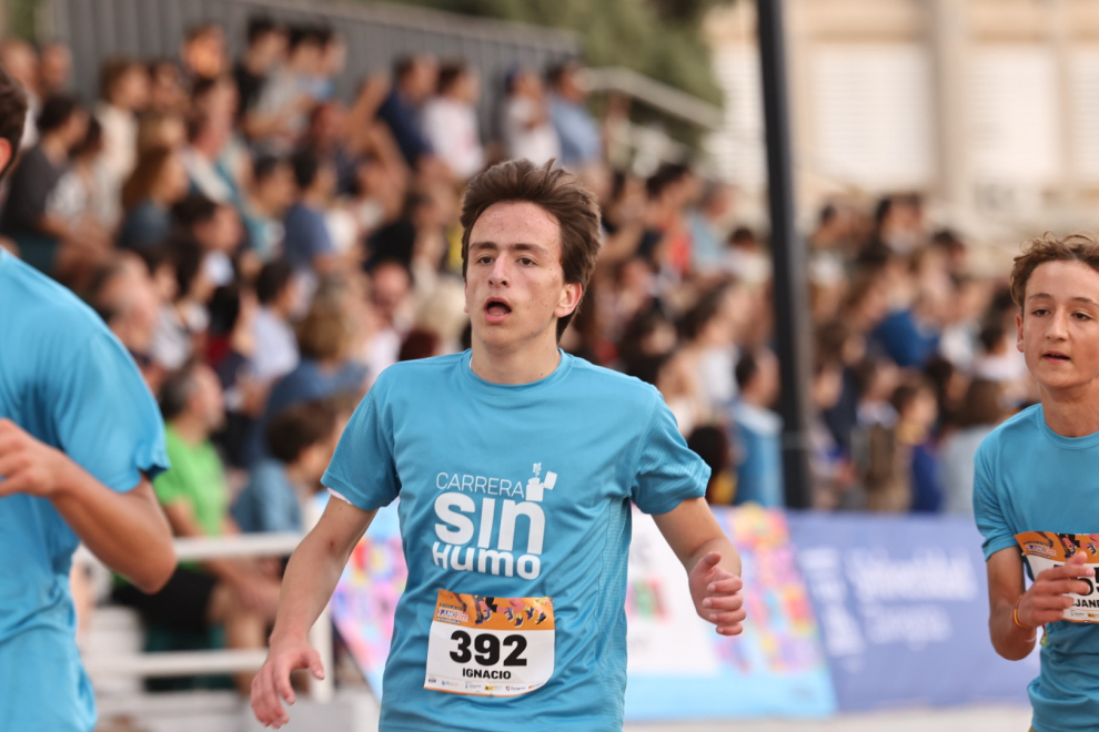 Foto de la Carrera sin Humo 2023 en el estadio del Campus San Francisco de Zaragoza