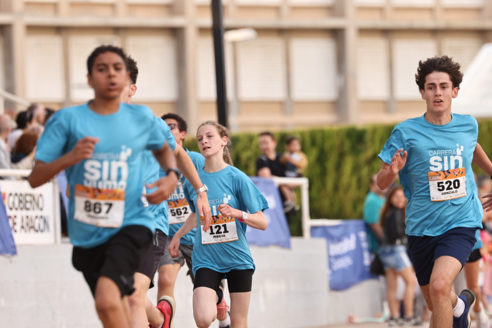 Foto de la Carrera sin Humo 2023 en el estadio del Campus San Francisco de Zaragoza
