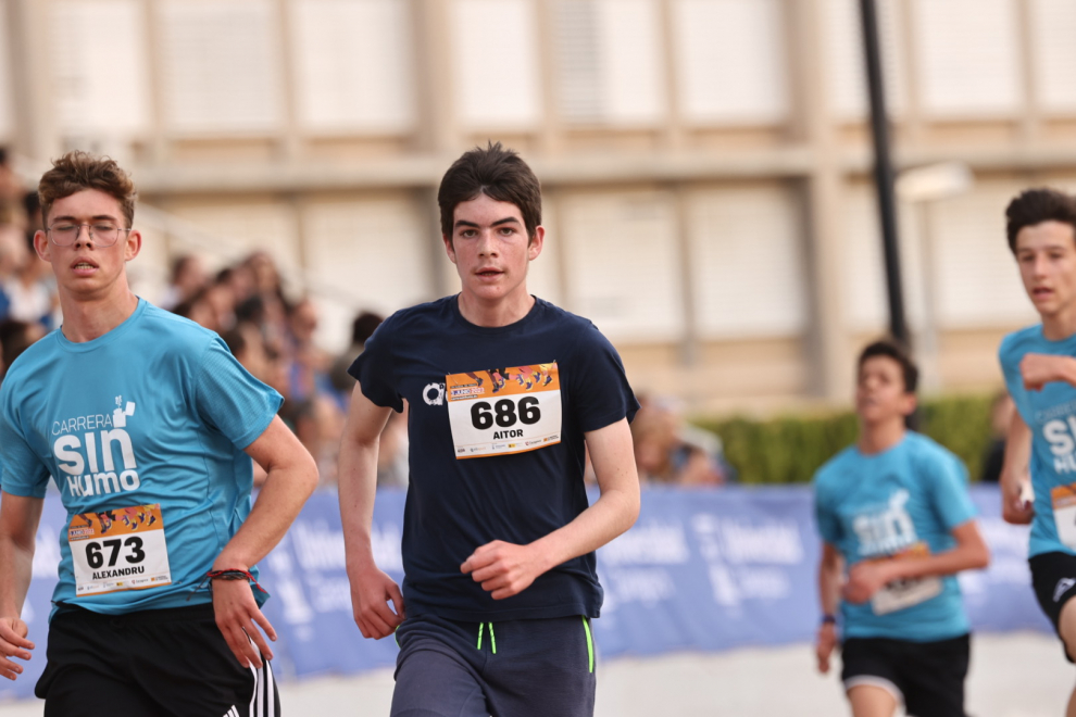 Foto de la Carrera sin Humo 2023 en el estadio del Campus San Francisco de Zaragoza