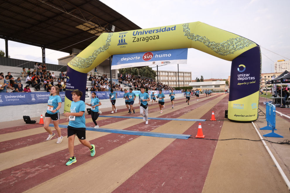 Foto de la Carrera sin Humo 2023 en el estadio del Campus San Francisco de Zaragoza