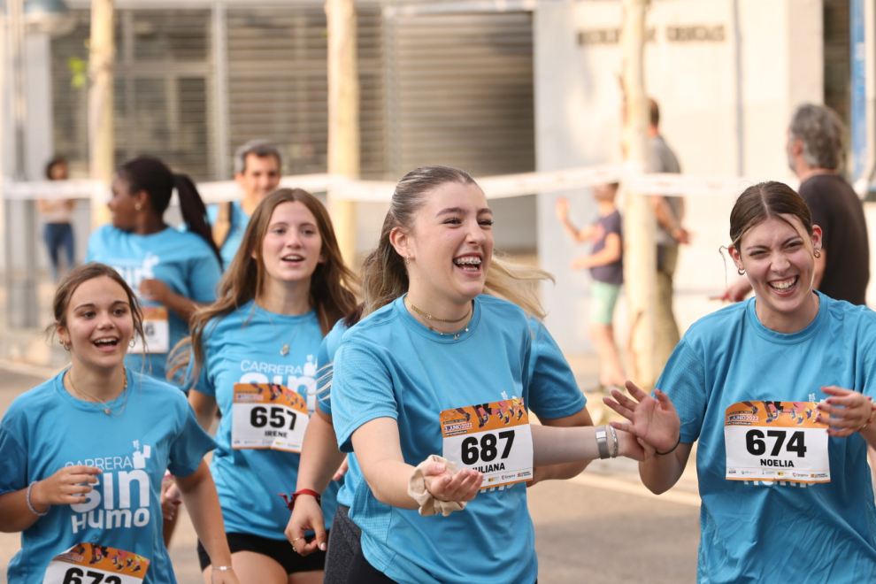 Foto de la Carrera sin Humo 2023 en el estadio del Campus San Francisco de Zaragoza