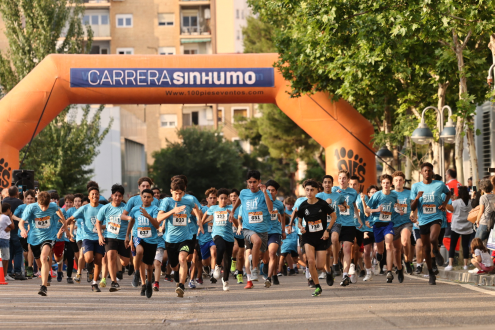 Foto de la Carrera sin Humo 2023 en el estadio del Campus San Francisco de Zaragoza