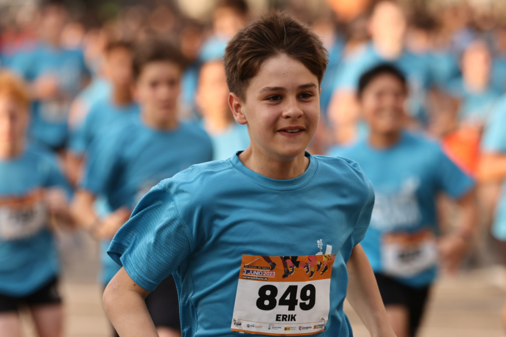 Foto de la Carrera sin Humo 2023 en el estadio del Campus San Francisco de Zaragoza