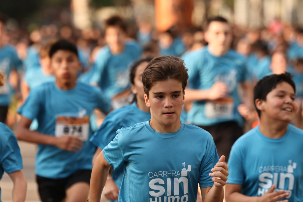 Foto de la Carrera sin Humo 2023 en el estadio del Campus San Francisco de Zaragoza