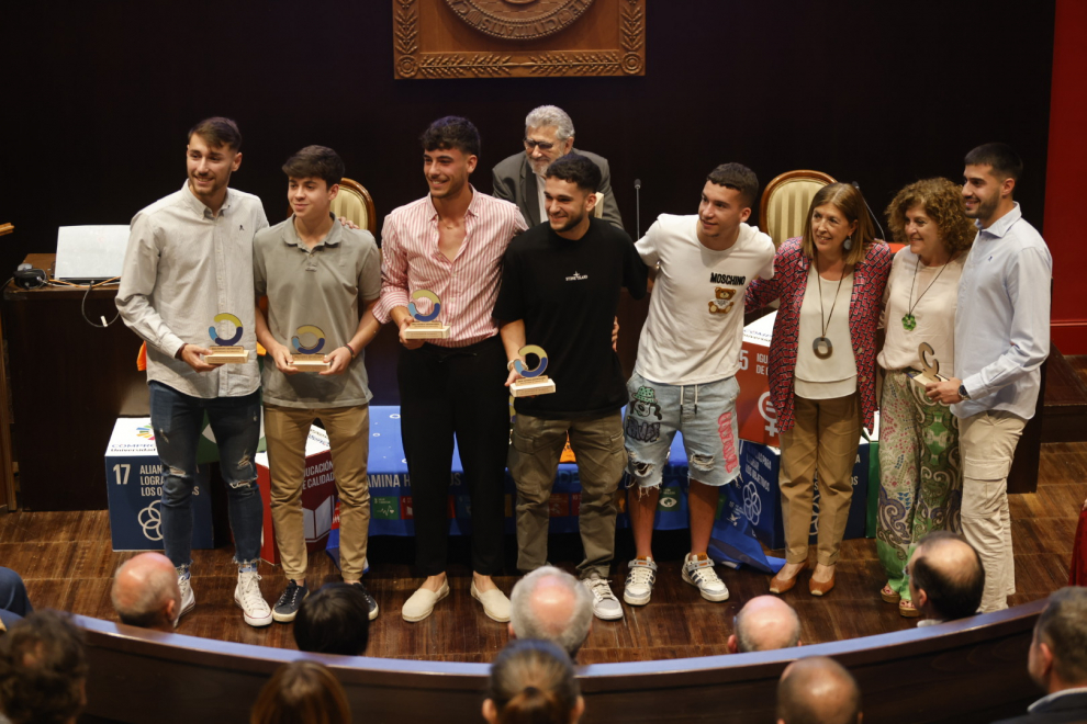 Foto de la Gala del Deporte Universitario 2023 en el edificio Paraninfo de Zaragoza