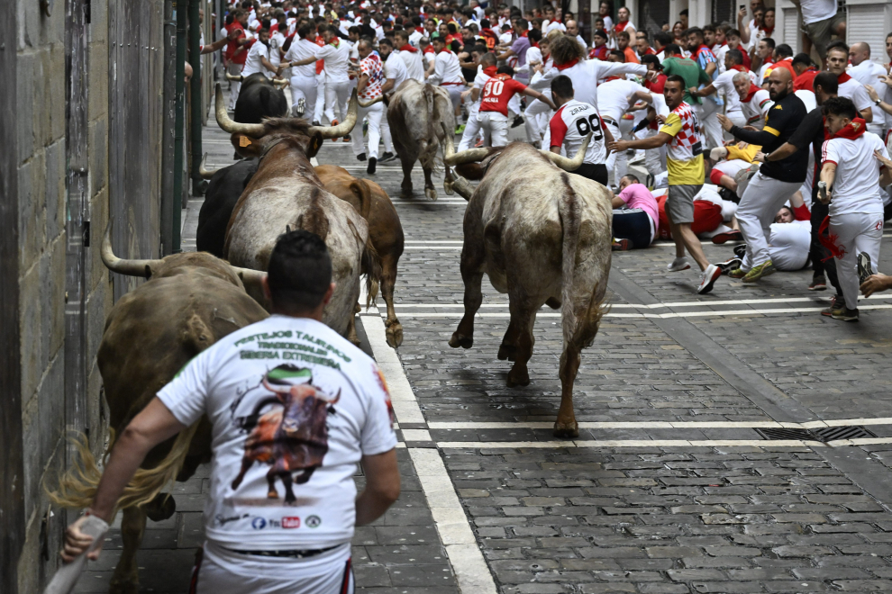 El quinto encierro de San Fermín, en imágenes Imágenes