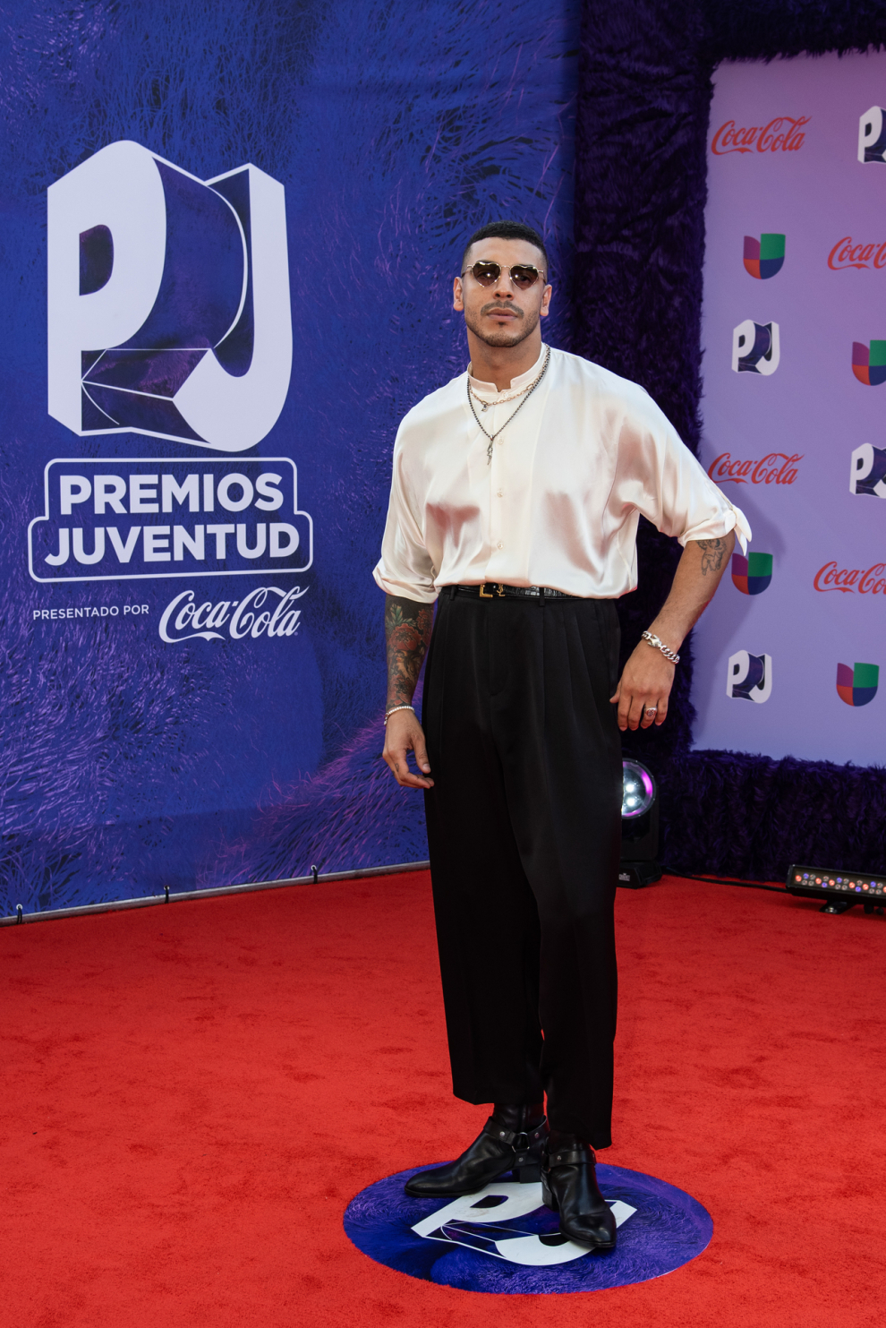 Fotos de la alfombra roja de los Premios Juventud, en Puerto Rico