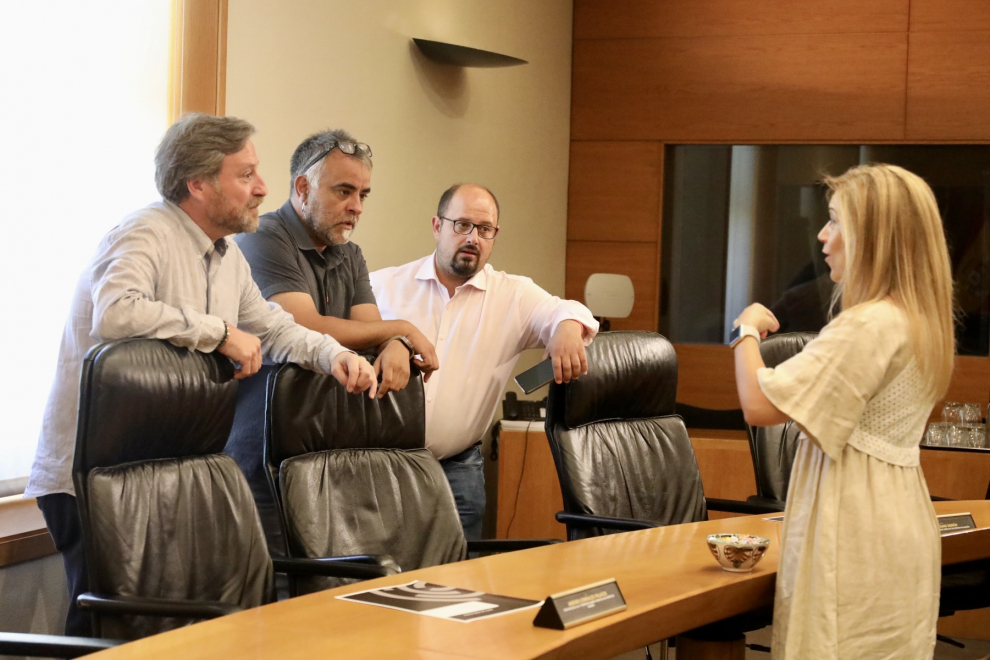 Fotos de la reunión de la Junta de Portavoces en las Cortes de Aragón