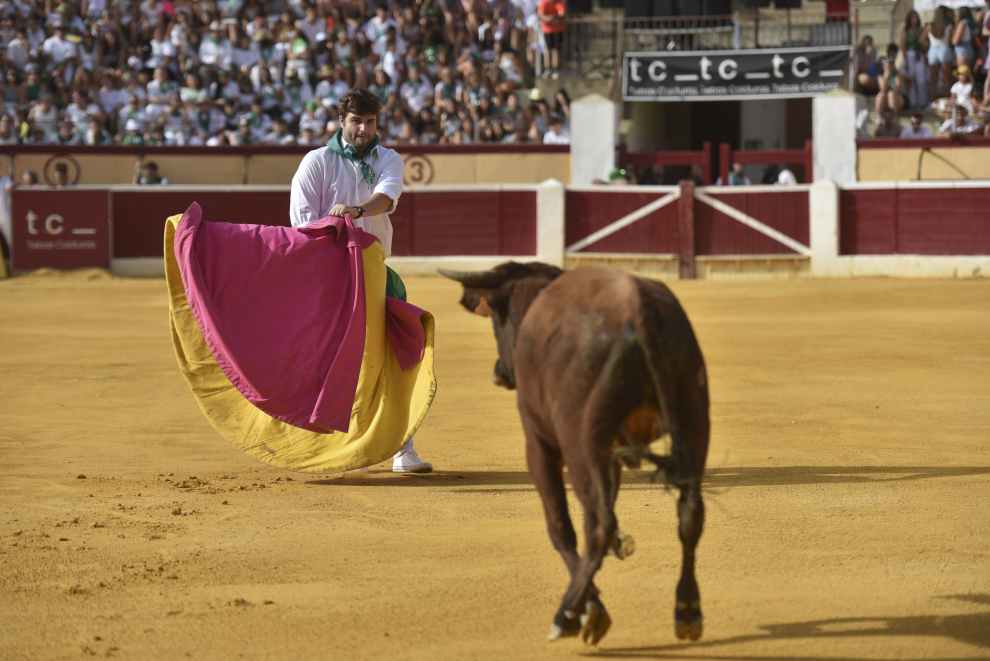 Becerrada de San Lorenzo en la plaza de toros de Huesca