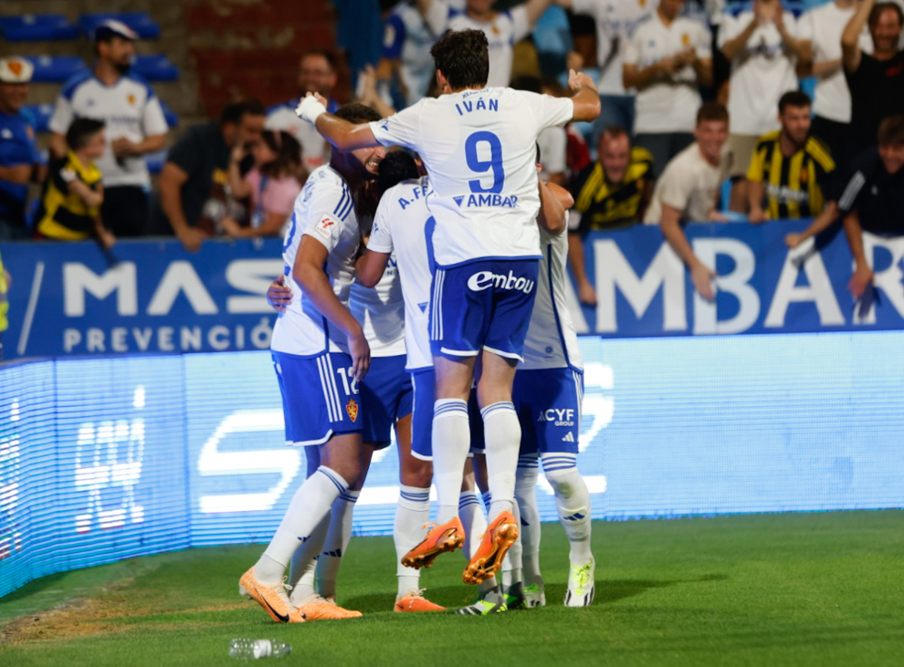 Fotos Del Partido Entre El Real Zaragoza Y El Villarreal B