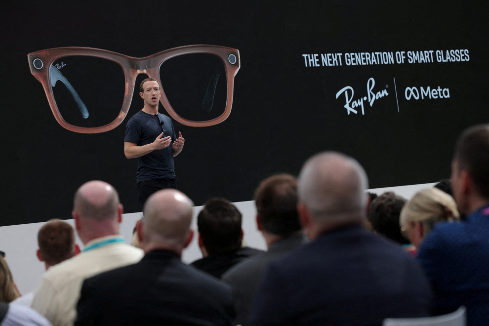 Meta CEO Mark Zuckerberg delivers a speech during the Meta Connect event at the company's headquarters in Menlo Park, California, U.S., September 27, 2023. REUTERS/Carlos Barria META PLATFORMS-VIRTUAL REALITY/