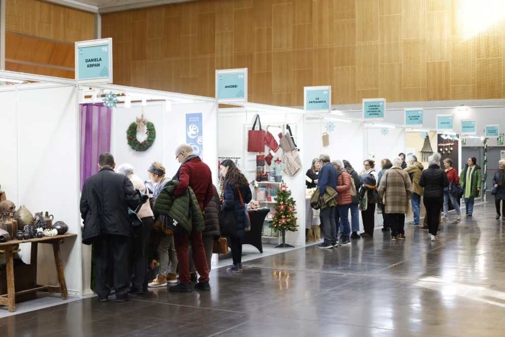 Feria de Artesanía Aragonesa 2023 en la sala Multiusos de Zaragoza
