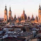 Vistas de Zaragoza con la basílica del Pilar.