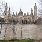 Crecida del río Ebro a su paso por Zaragoza en 2013