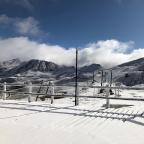 La nieve ha llegado a las cotas altas de Astún.
