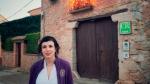 Sara Ros regenta la casa rural La Carretería en Camañas (Teruel)