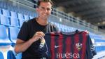 Juan Villar ya está en Huesca y ha posado con la elástica azulgrana.