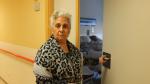 Consuelo Garrido, de 80 años, en el hospital San Juan de Dios de Zaragoza, donde fue atendido su marido.