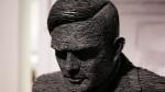 Escultura dedicada al matemático Alan Turing