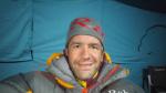 16 de mayo. Javier Camacho se convierte en el primer aragonés que corona el Everest sin oxígeno.