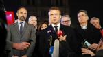 El presidente francés, Emmanuel Macron, durante su intervención ante los medios tras el incendio en la catedral de Notre Dame de París.