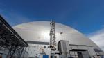 Un sarcófago cubre el cuarto bloque de la central nuclear de Chernóbil.