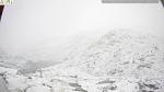 Muchos puntos del Pirineo han amanecido este viernes teñidos de blanco.