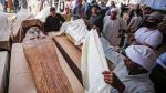 Momento en el que se han abierto los sarcófagos sellados procedentes de Saqqara, en Egipto.