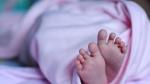 Imagen de archivo de los pies de una bebé.