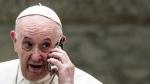El Papa, durante la conversación telefónica