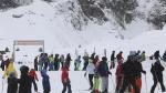 Fotos del primer día de esquí en las estaciones de Candanchú y Astún