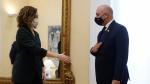 La presidenta de la Comunidad de Madrid, Isabel Díaz Ayuso recibe este lunes al embajador de Emiratos Árabes Unidos en España, Majid Hassan Mohamed Al-Suwaidi.