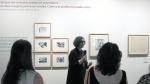 Chus Tudelilla, una de las comisarias de la exposición, explica los contenidos de la muestra en el Instituto Cervantes de Madrid.