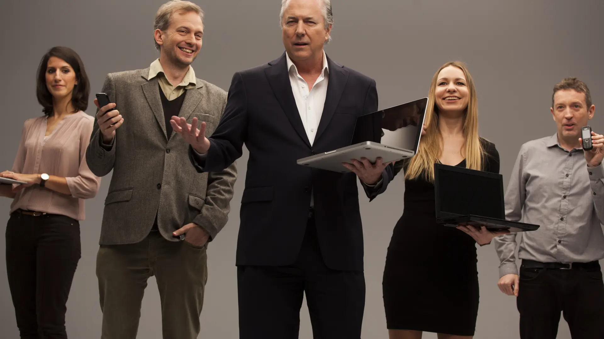 Vaughan Radio deja de emitir en Zaragoza