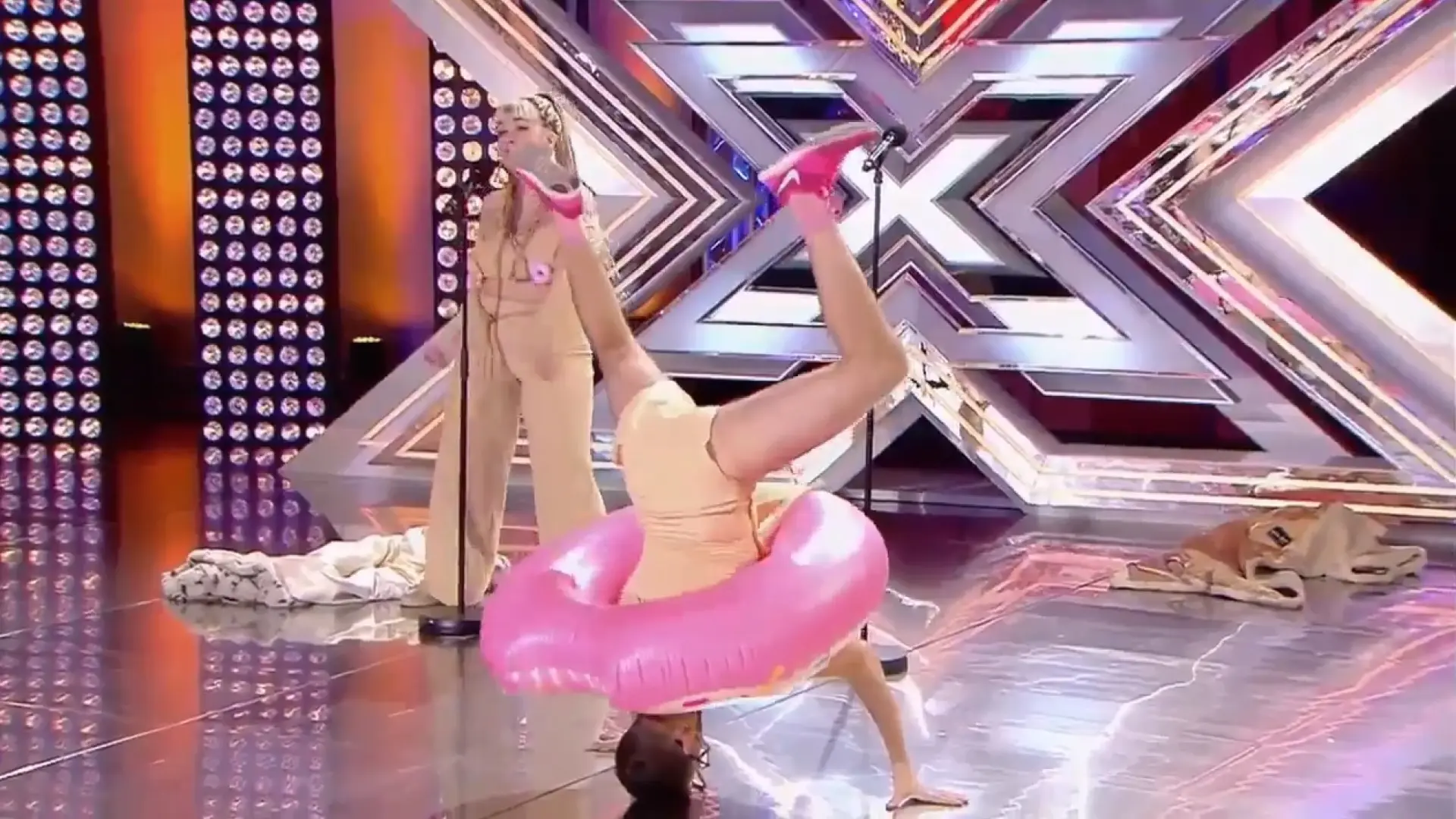 Cómeme El Donut Así Es El Vídeo Viral De Factor X Noticias De