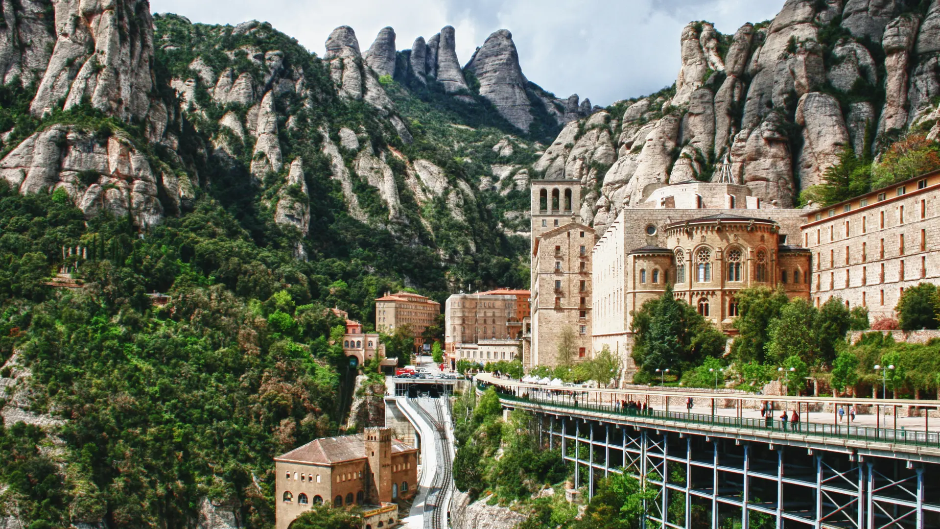 Una Tercera Víctima Revela Abusos Sexuales Del Monje De Montserrat En Los Años 70 Noticias De 1165